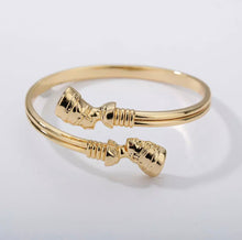 Load image into Gallery viewer, Queen Nefertiti Bangle
